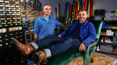 Salvage Hunters: The Restorers