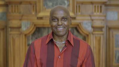 I'm Carl Lewis!