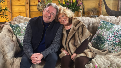 Love Your Weekend with Alan Titchmarsh