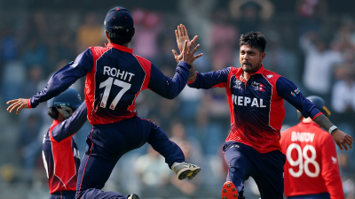 Nepal Climbing Cricket's Mountain