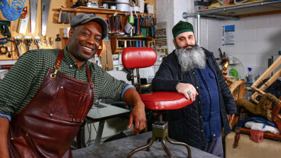 Salvage Hunters: The Restorers
