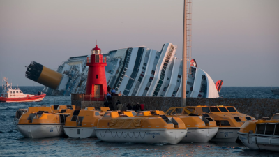 Secrets Of The Lost Liners