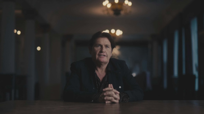 Simple Minds: Everything Is Possible