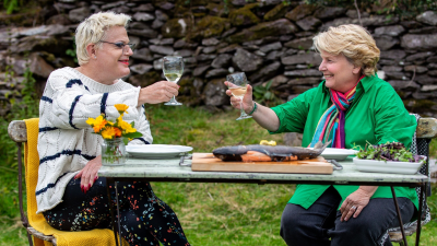 Extraordinary Escapes with Sandi Toksvig