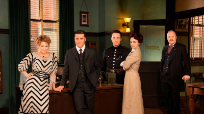 Los misterios de Murdoch T8 E11 · Todo lo que brilla