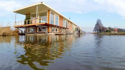 Mi casa flotante T1 · Gerald Pragnell