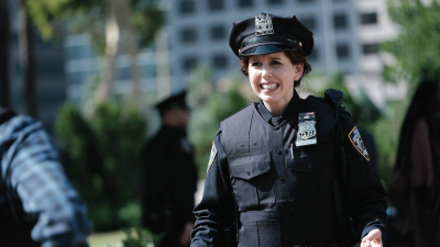 Brooklyn Nine-Nine T7 E1 · El perseguidor