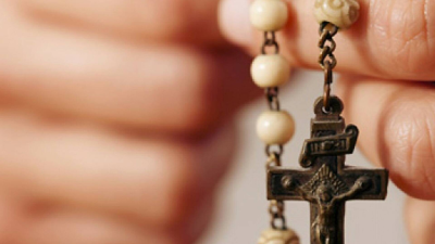 El Santo Rosario desde Lourdes-Francia