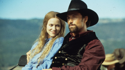 El Forastero (The Outsider)