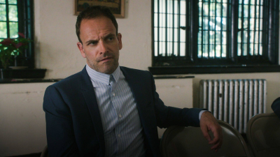 Elementary T6 E6 · Muéstrame el dedo
