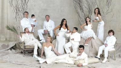 Modern Family T2 E2 · El beso