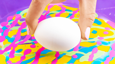 Maneras naturales y divertidas de pintar huevos de pascua que todos pueden repetir