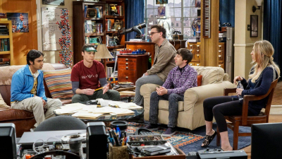Big Bang T10 E17 · El enigma del Comic-Con