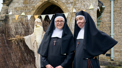 Sister Boniface Mysteries T4 E7 · La familia más feliz