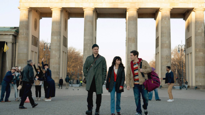 Pitch Perfect: Bumper in Berlin T1 E1 · Backpfeifengesicht