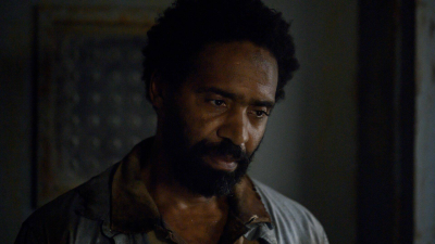 The Walking Dead T10 E21 · Cada uno por su lado